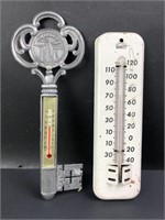 2 Thermometers,  OHIO on one and Chicago on the