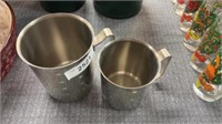 Stainless steel measuring cups