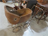 ANTIQUE WICKER BABY DOLL CARRIAGE