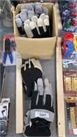 Five pairs of men’s work gloves