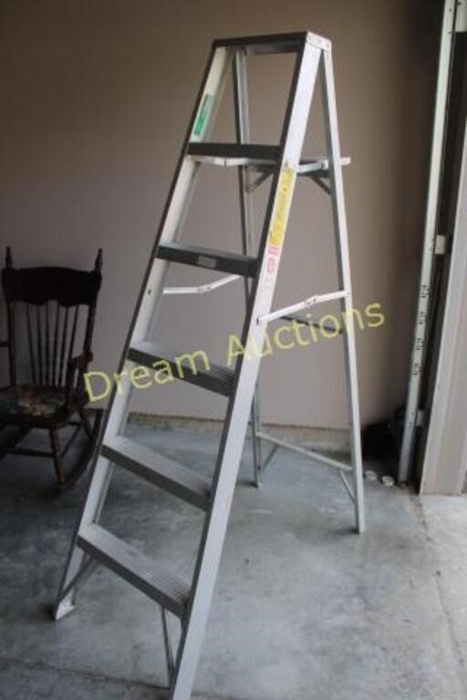 6 FT Aluminum Step Ladder