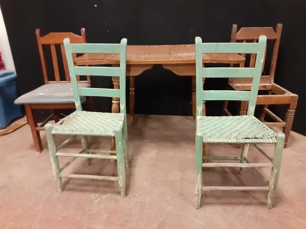 Project Table and Chairs