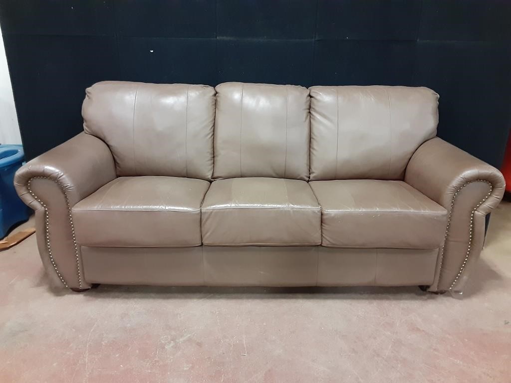 Sofa 80" long