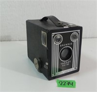 Vintage Brownie Target Six-20 Kodak Camera