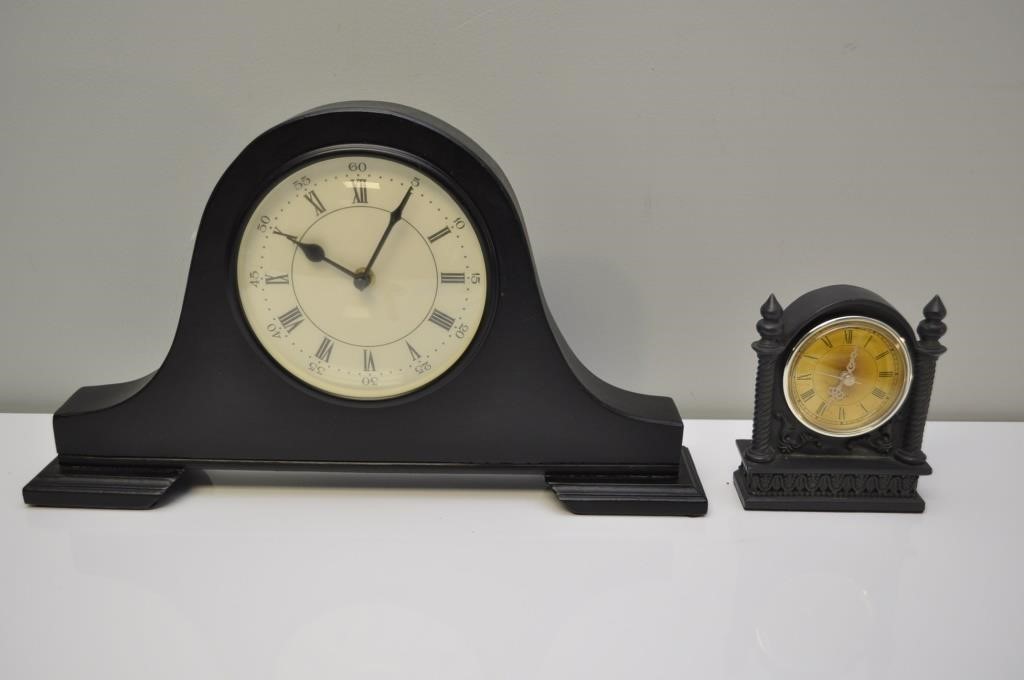 Mantle Clock and Mini Clock