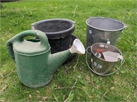SELECTION OF PAILS