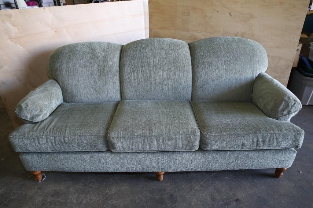 Andreas Furniture Couch