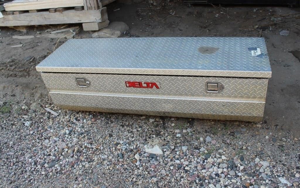 Delta Pu tool box, 5 ft