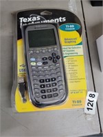 TEXAS INSTRUMENTS TI-89 GRAPHING CALCULATOR