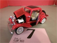 1932 FORD COUPE MODEL CAR