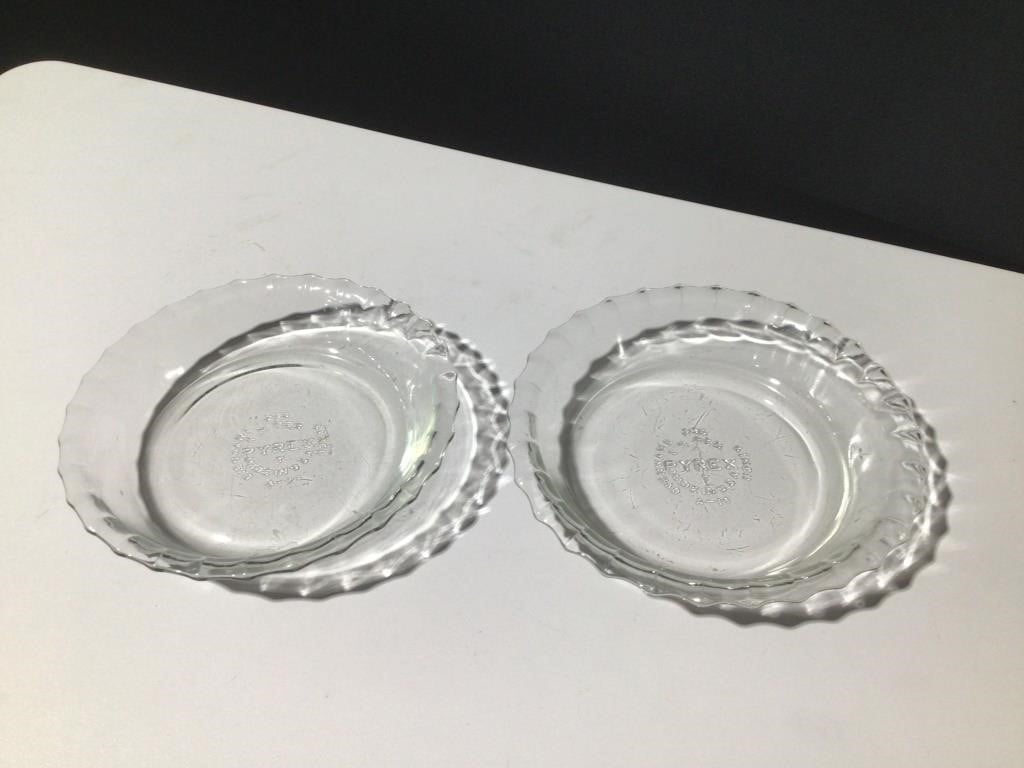 (2) 6” Pyrex Glass Pie Plates