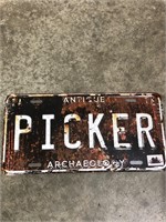 Custom License Plate PICKER