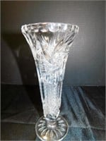 vintage crystal vase Crystal Clear