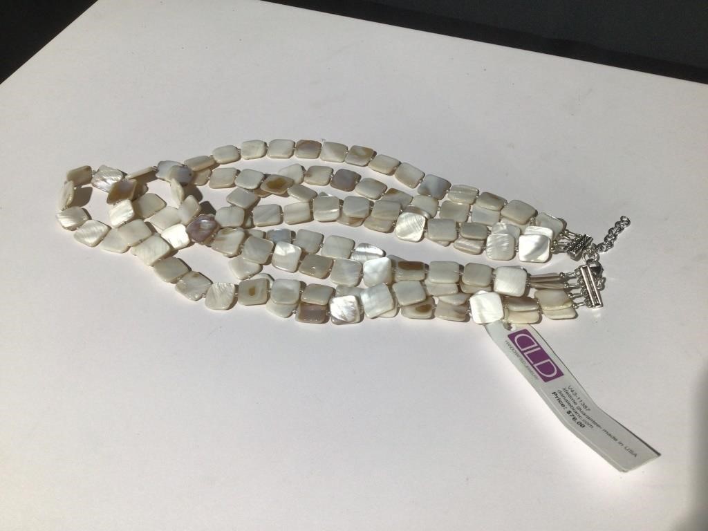 DLD Mother of Pearl necklace
