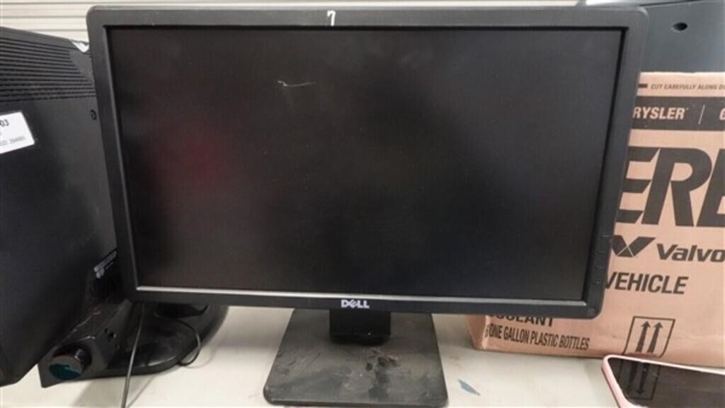 2 Dell Monitors w/ Approx 140 Power Cables