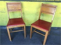 (2) Oak Dining Side Chairs Lot