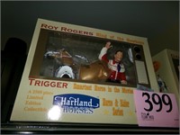 ROY ROGERS AND TRIGGER GIFT PACK