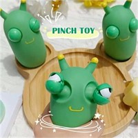 (4 Pcs)Funny Grass Worm Pinch Toy - Novelty Eye Po