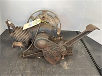1920'S MAYTAG WASHING MACHINE ENGINE