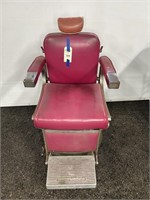BELMONT BARBER'S CHAIR