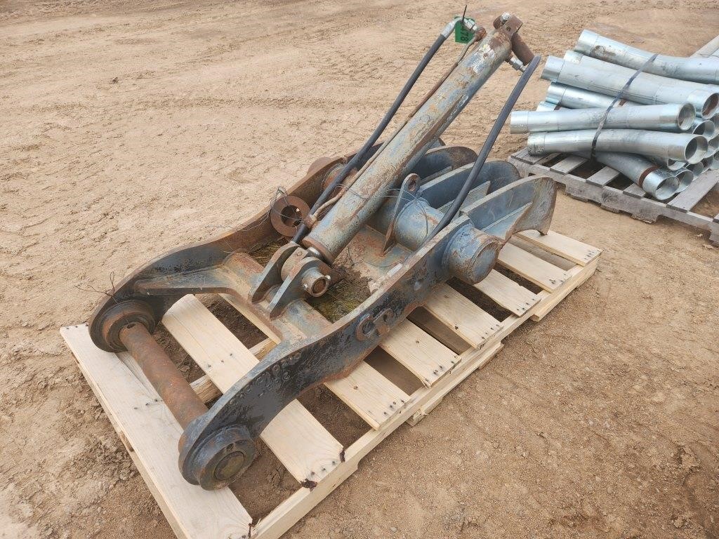 CP Excavator Thumb Approx 24" Wide