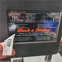 BLACK & DECKER 7 1/2" POWER BAND SAW