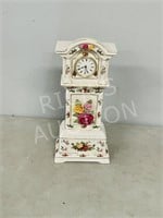 Royal Albert "Old Country Roses" clock