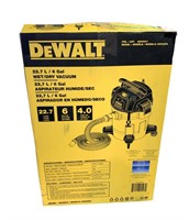 Dewalt 22.7l / 6 Gal Vacuum *pre-owned*