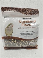 900 g ZuPreem Nut Blend Medium Bird Food