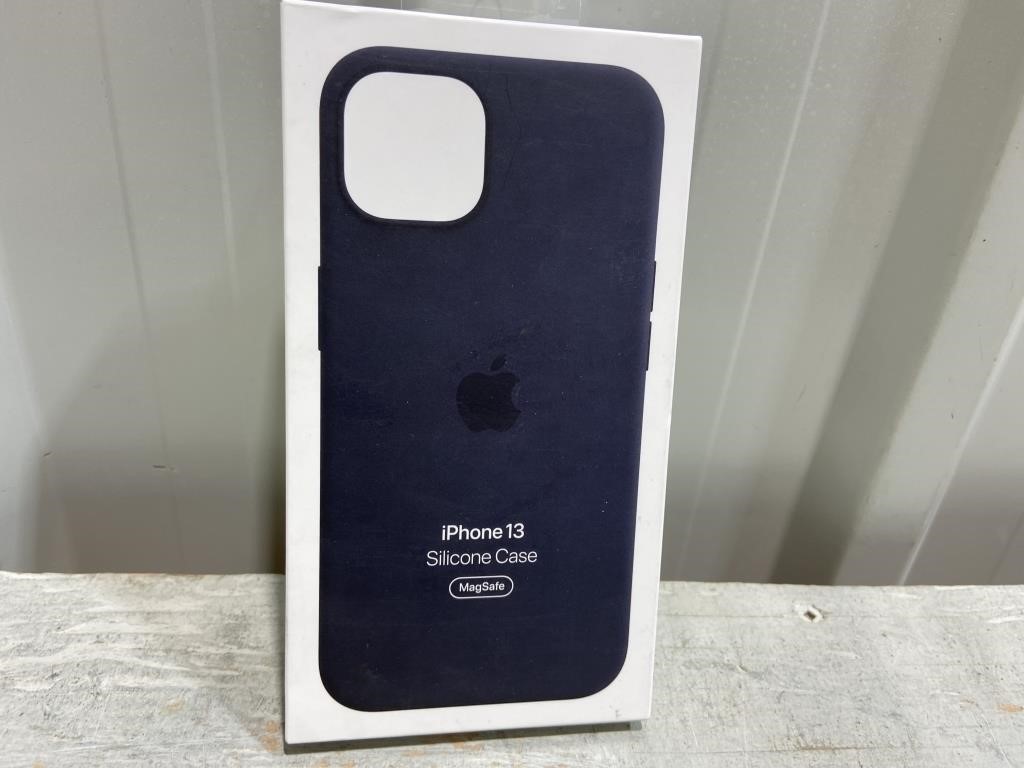 iPhone 13 Silicone Apple Case