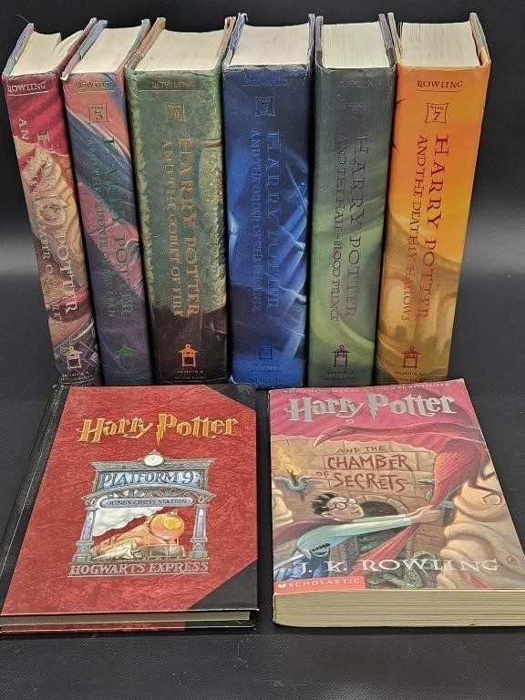 (8) Harry Potter Novels