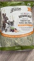 48 oz Timothy Hay Botanical Veggie Mix