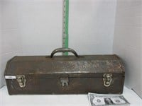 Vintage metal craftsman toolbox W/socket tray