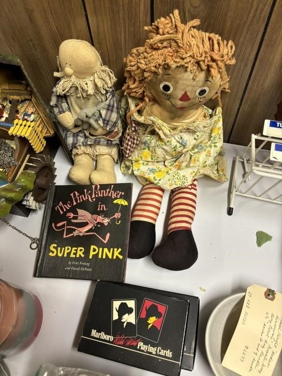2 rag dolls 1 raggedy ann, pink panther book