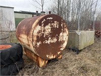 Approx 500 Gallon Fuel Tank with Concrete Base