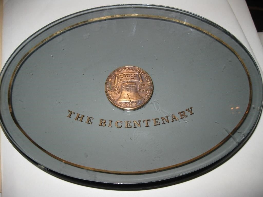 1976 Bicentenary Medallion Plate