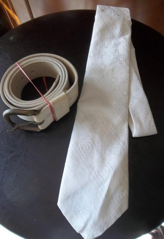 Retro White Leather Men's Belt & Tie