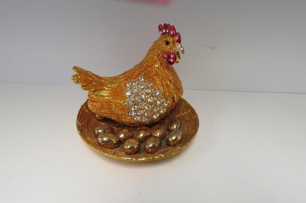Bejeweled Hen On Nest Trinket Box - Heavy