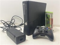 XBox 360 Gaming Console w/ Controller, Games &
