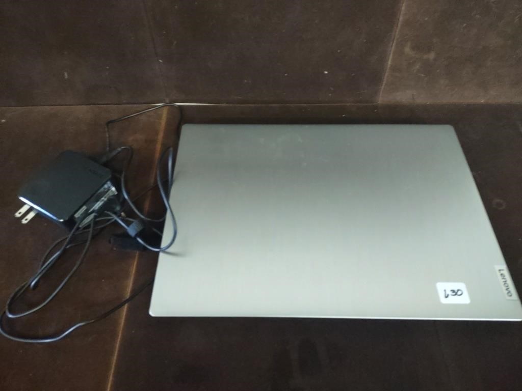 Lenovo Idea Pad 3 Laptop w/12" Screen & Charger