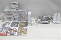 Nintendo Wii W/Games & Accessories Powers On