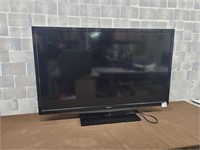 50" Toshiba tv (turns on and works)