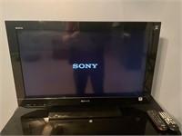 Sony 32” Tv- works- no remote