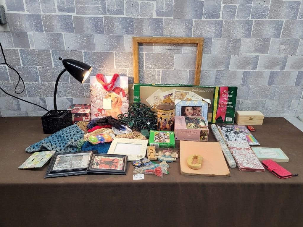 Crafting and christmas mix lot