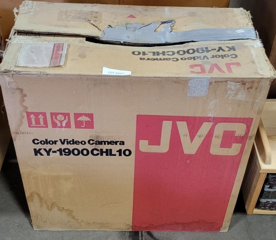 VTG. JVC COLOR VIDEO CAMERA