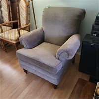 M156 Gray Arm chair - good condition