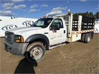 2006 Ford F550 Flatbed Pickup