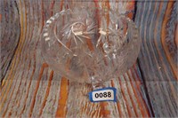 Vintage 3 Footed Lead Crystal Center Piece Bowl