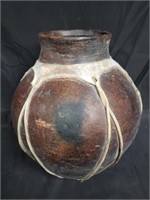 Native pottery vase