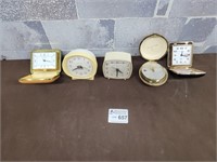 5 Vintage clocks